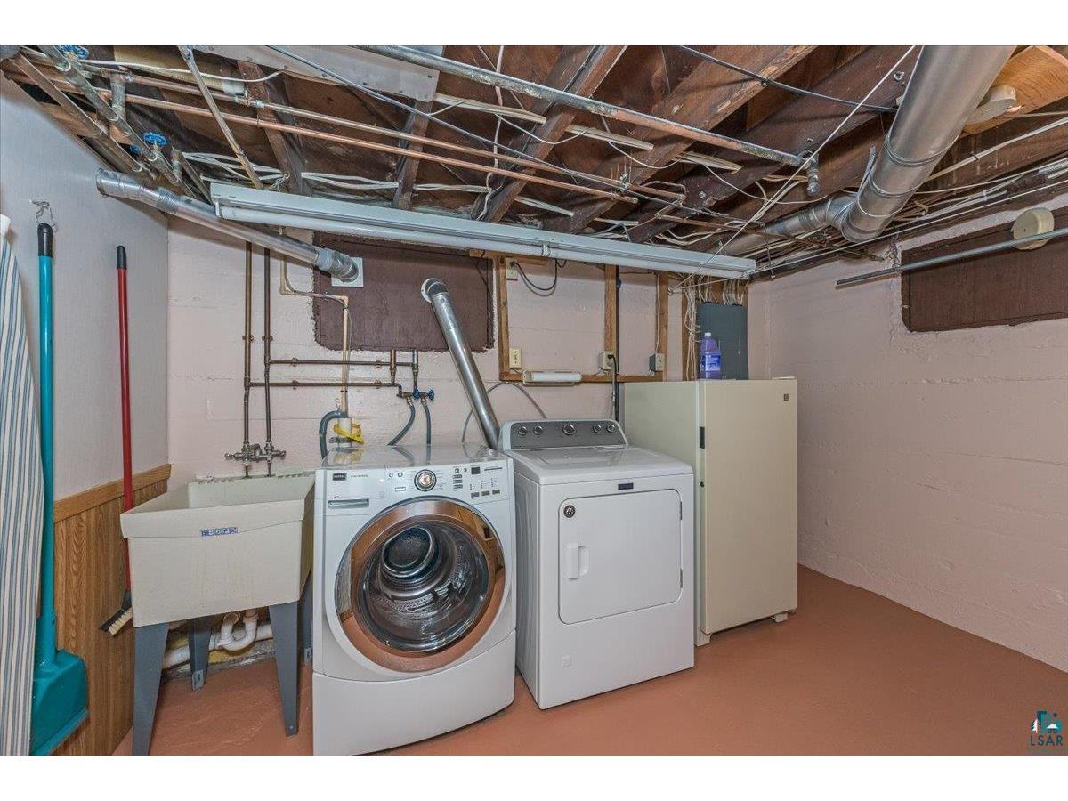 818 Lincoln St Superior WI 54880 6124385 image17