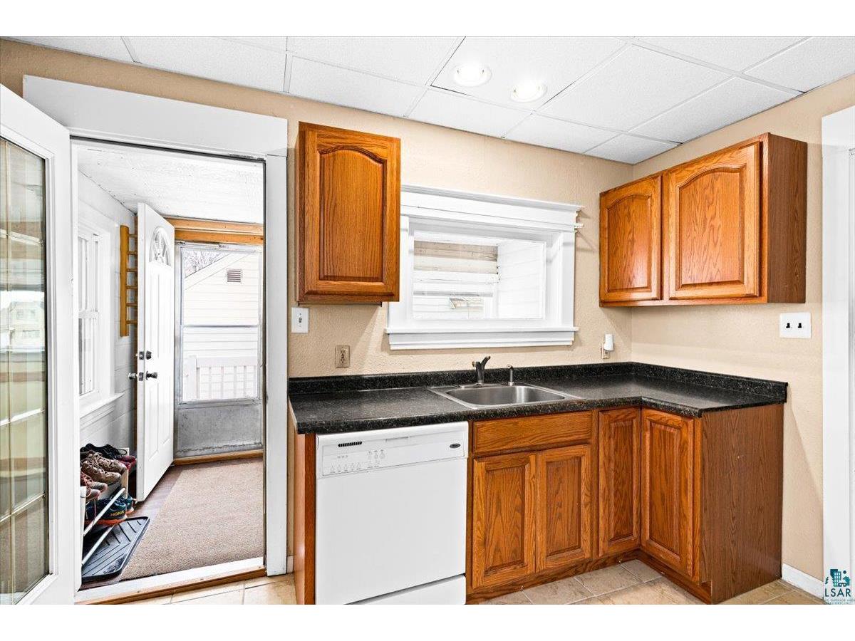 819 6th Ave Two Harbors MN 55616 6125359 image17