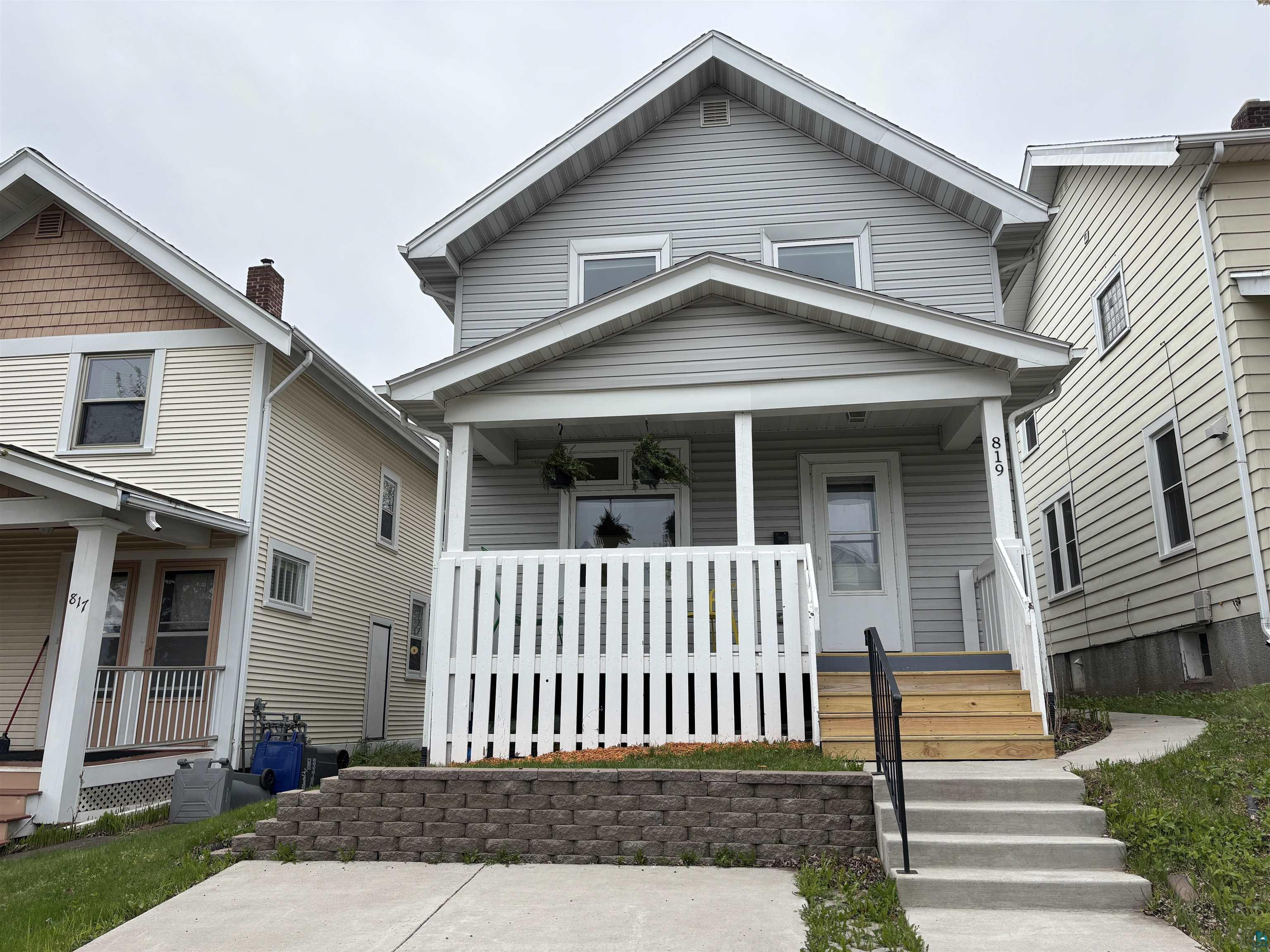 819 N 10th Ave E Duluth MN 55805 6119600 image1