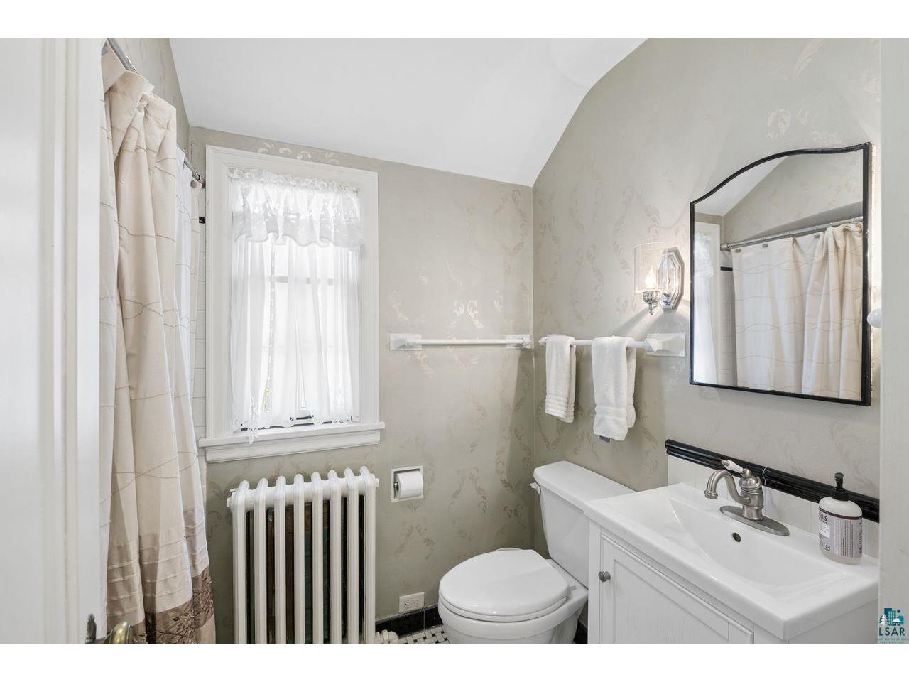822 Chapple Ave Ashland WI 54806 6125637 image18