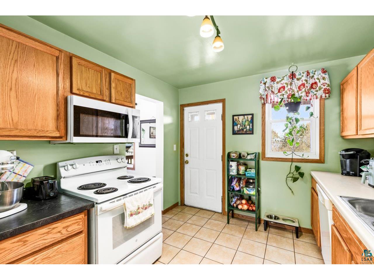 822 E 7th St Duluth MN 55805 6125173 image11