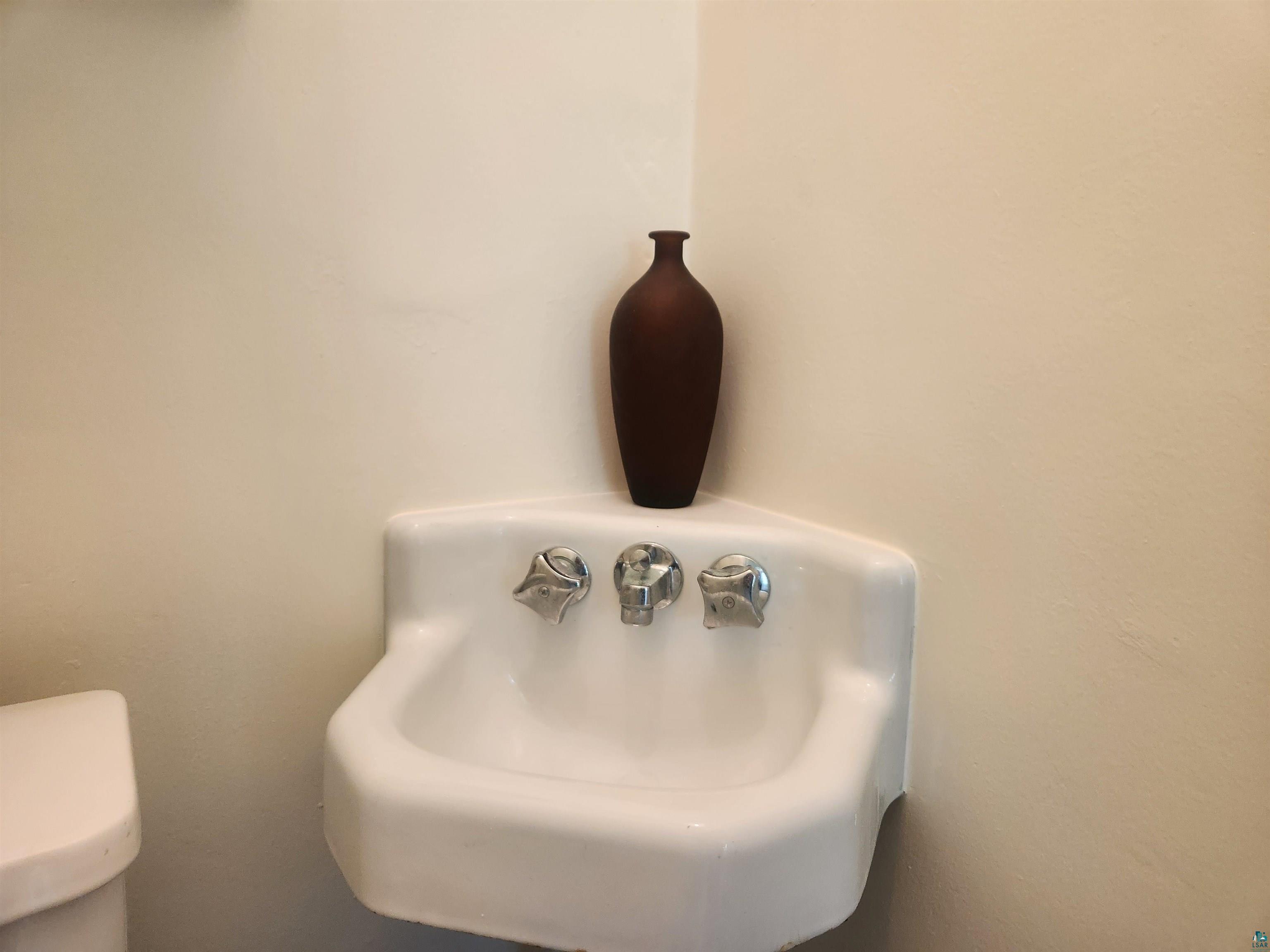 822 MacArthur Ave Ashland WI 54806 6120139 image36