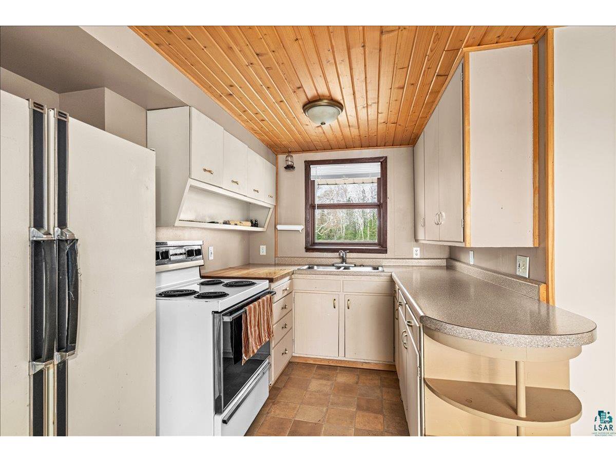8225 Stone Lake Rd Zim MN 55738 - Stone 6124844 image11
