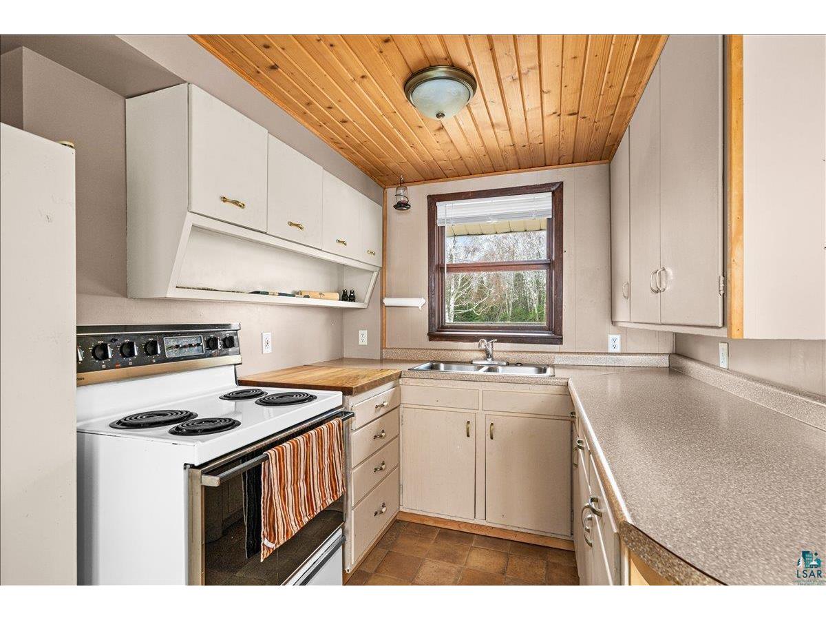 8225 Stone Lake Rd Zim MN 55738 - Stone 6124844 image12