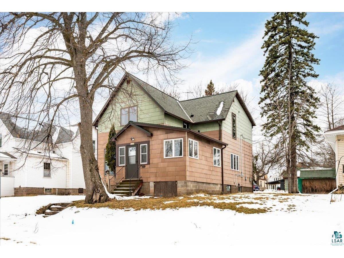 823 9th Ave Two Harbors MN 55616 6118543 image1