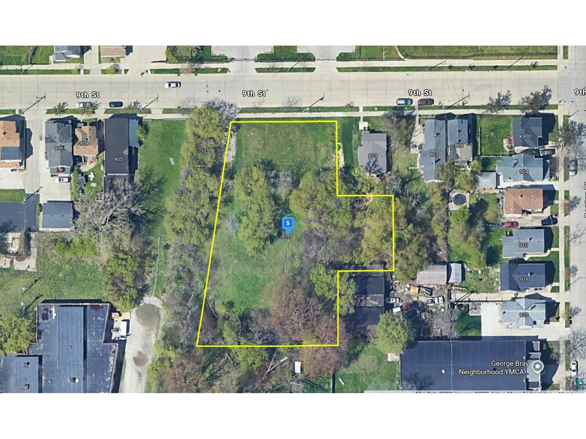 823 9th St Racine WI 53403 6126101 image1
