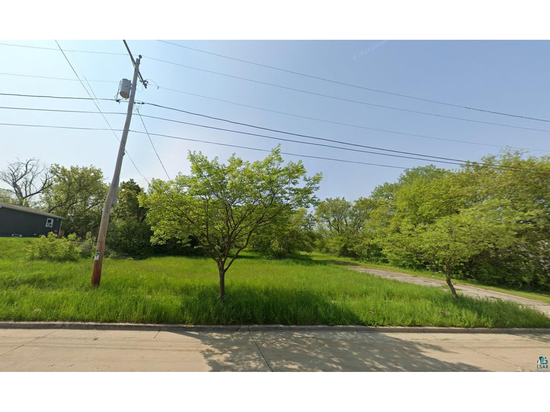 823 9th St Racine WI 53403 6126101 image2