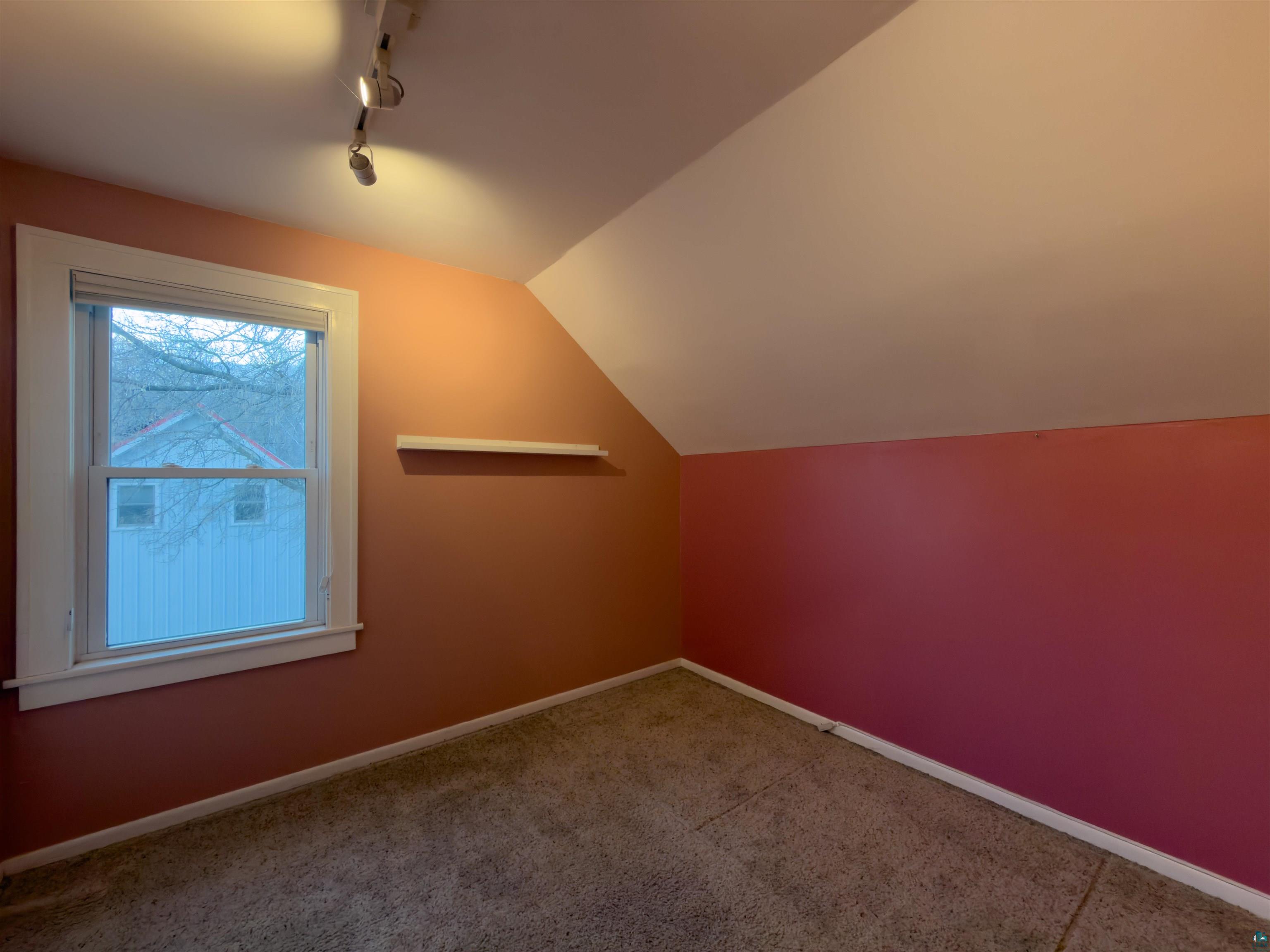 823 N 57th Ave W Duluth MN 55807 6125017 image10