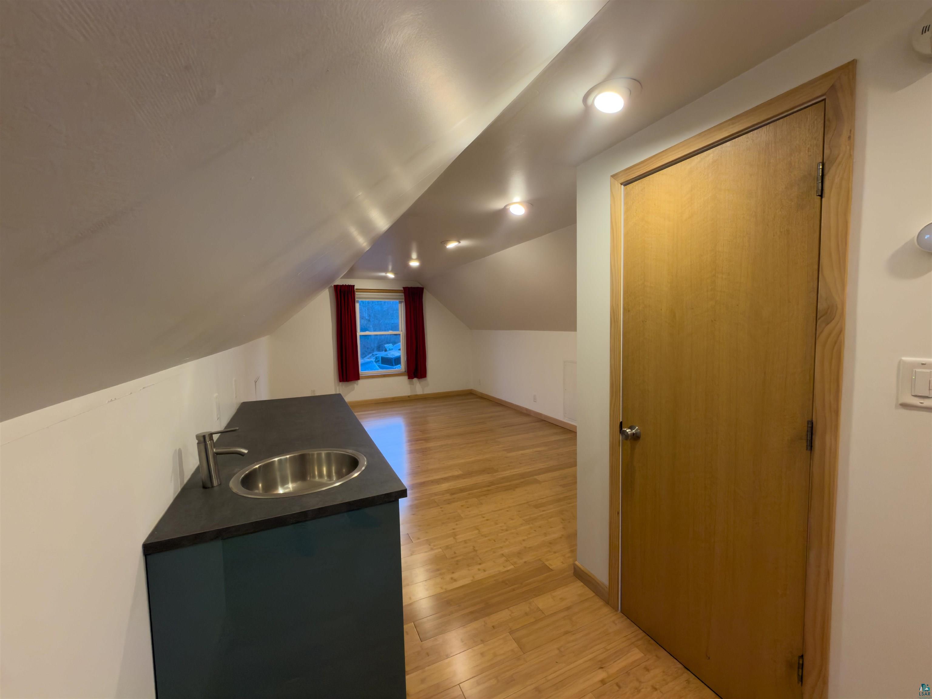 823 N 57th Ave W Duluth MN 55807 6125017 image45