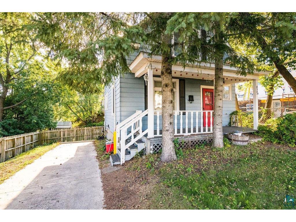 825 N 8th Ave E Duluth MN 55805 6116337 image1