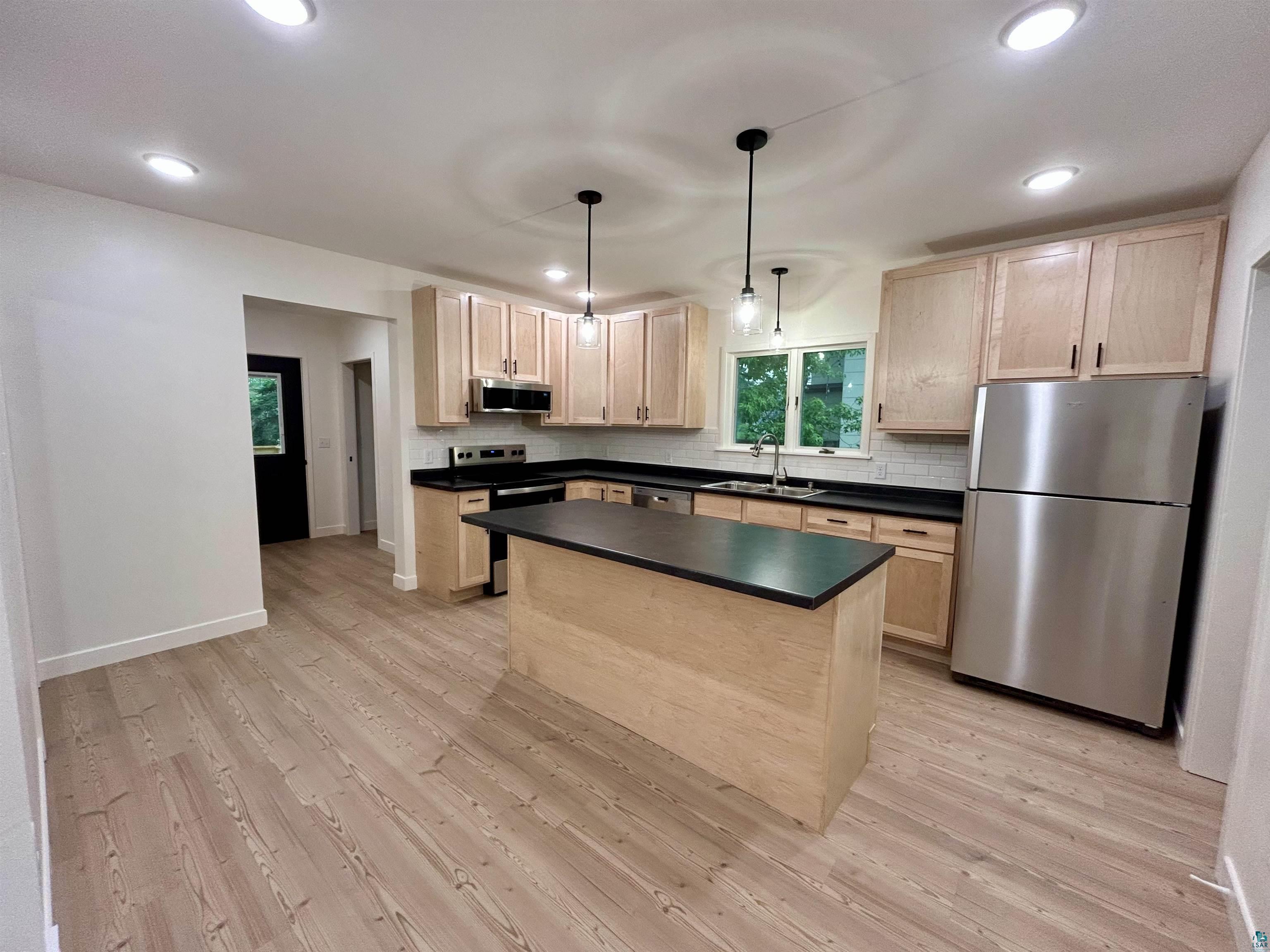827 9th Ave Two Harbors MN 55616 6126771 image10