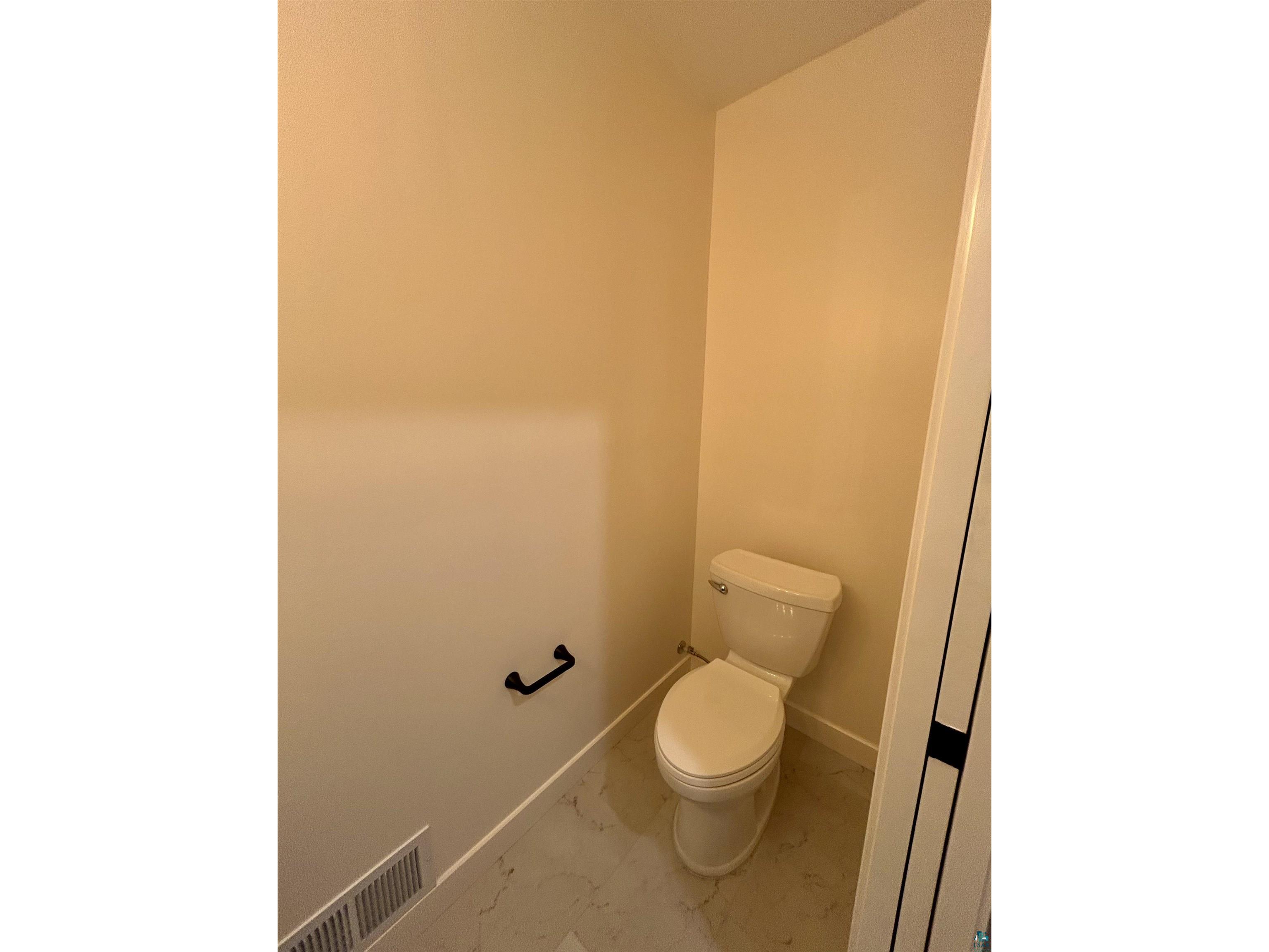 827 9th Ave Two Harbors MN 55616 6126771 image22
