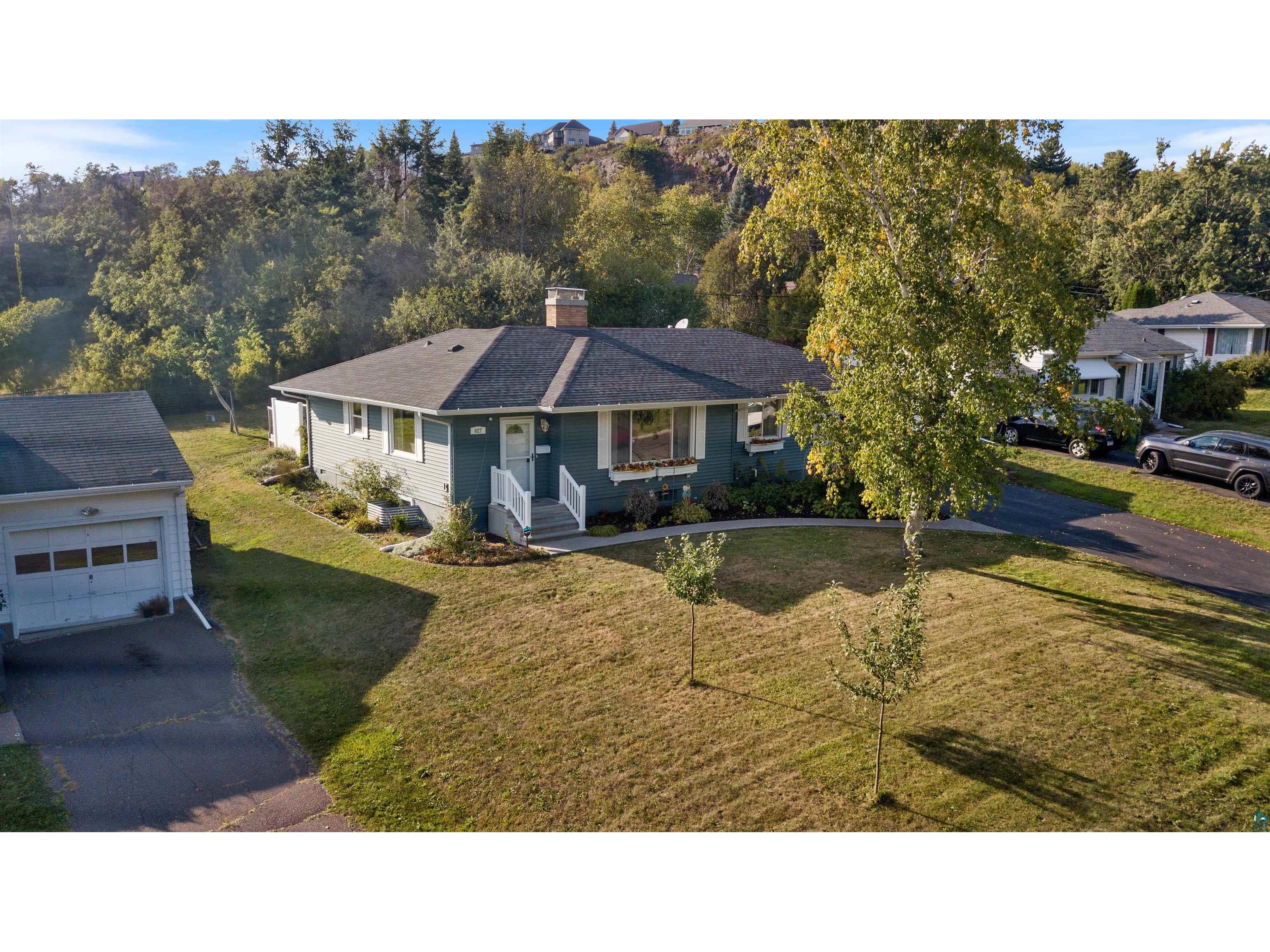 827 N 40th Ave E Duluth MN 55804 6116768 image1