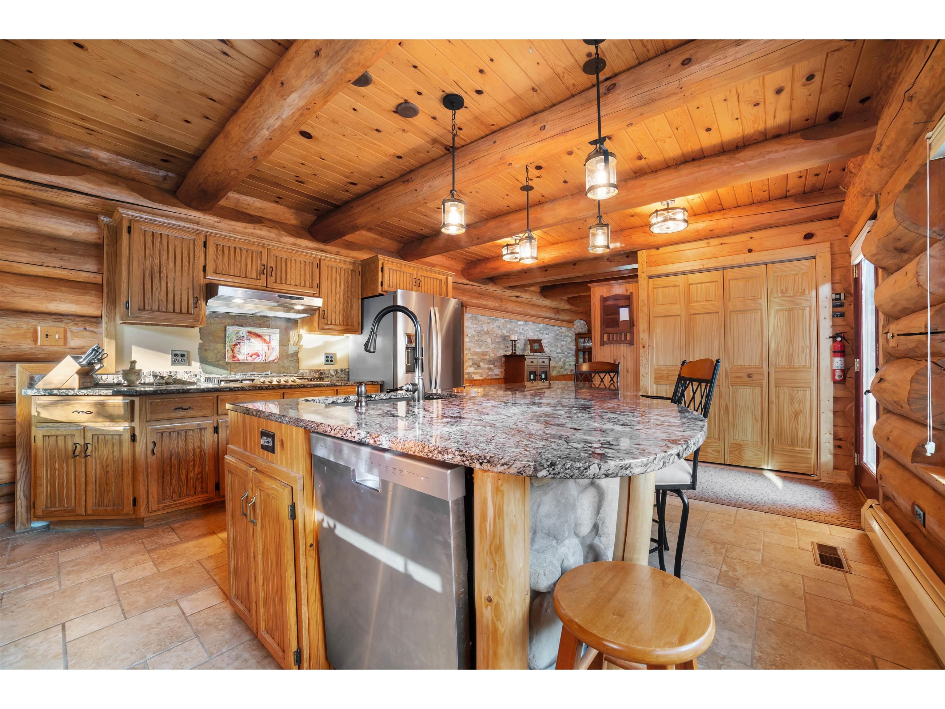 8280 S County Rd A Superior WI 54880 - Amnicon 6123576 image17