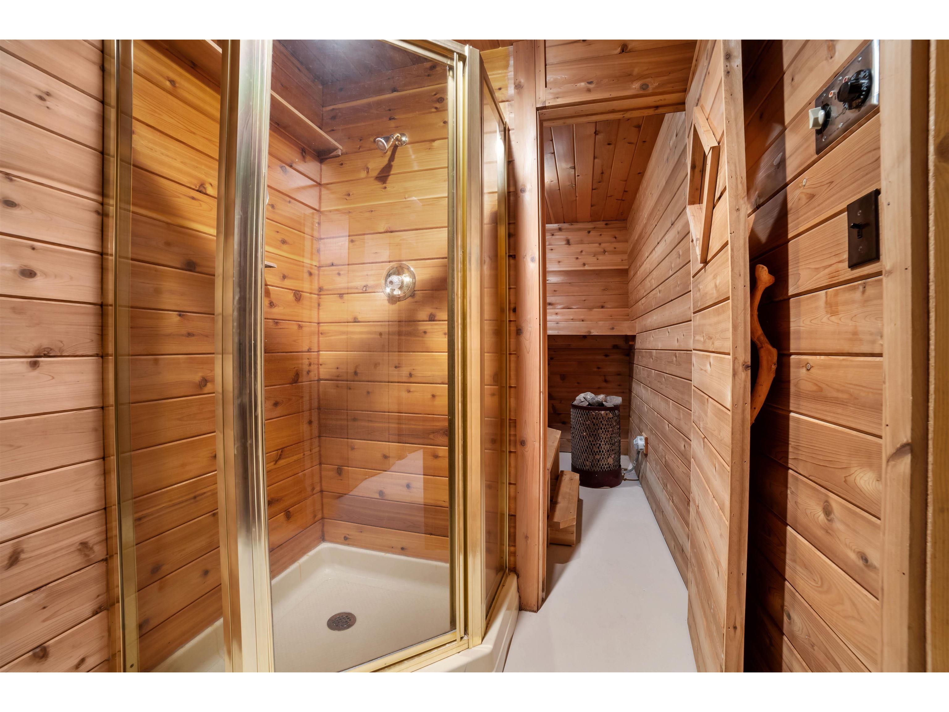 8280 S County Rd A Superior WI 54880 - Amnicon 6123576 image35