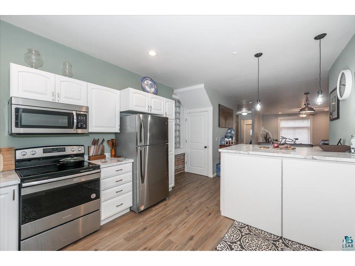 830 E 2nd St Duluth MN 55805 6125469 image8
