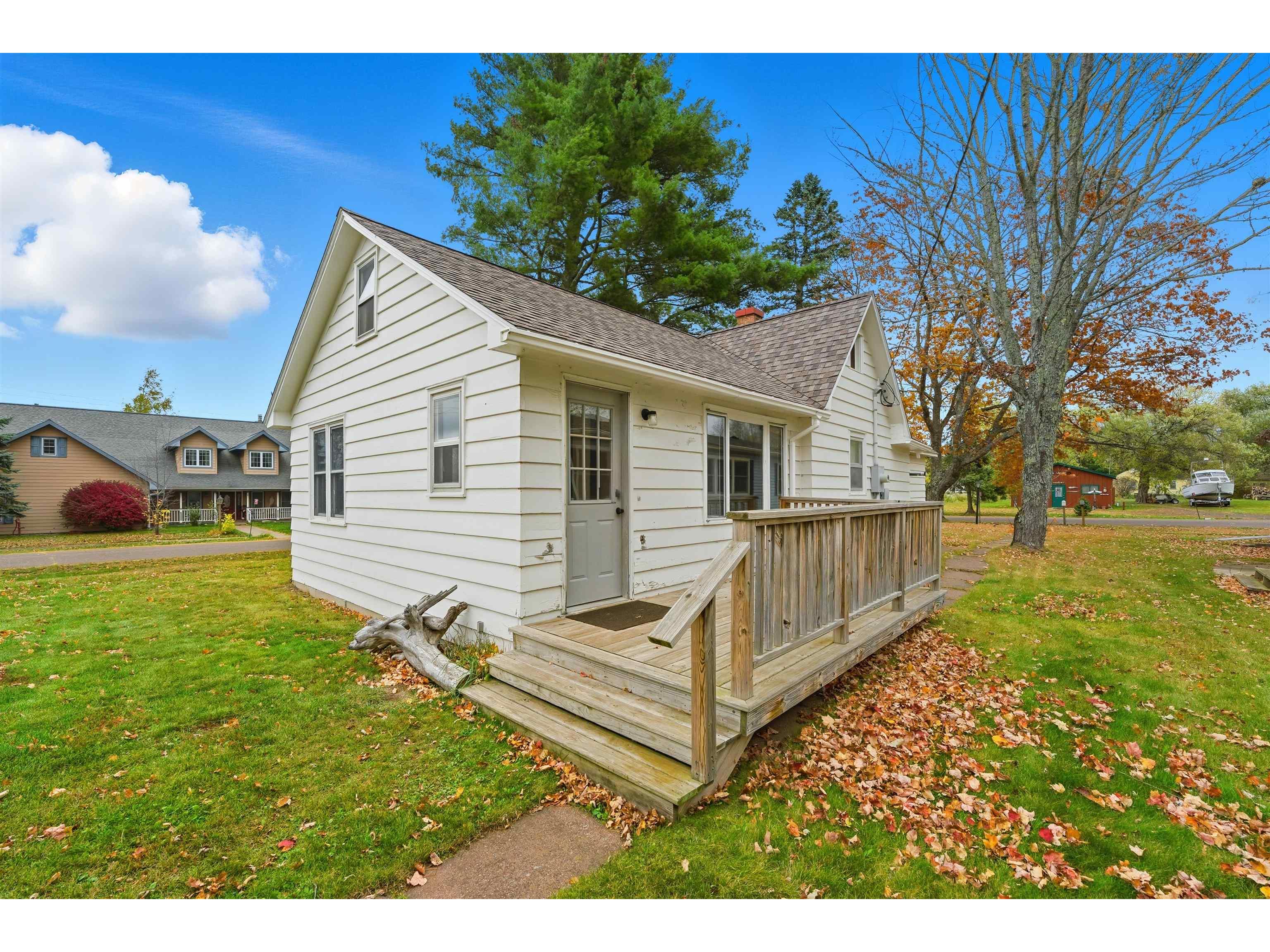 83185 Washington Ave Port Wing WI 54865 6122579 image1