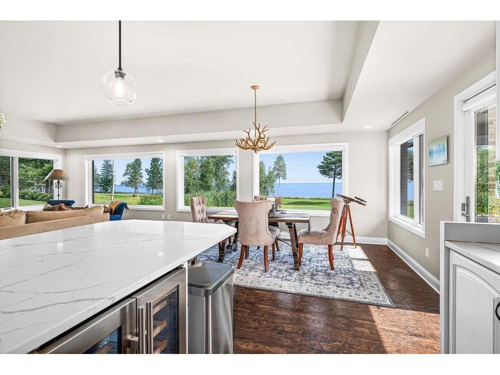 8353 Congdon Blvd Duluth MN 55804 - Lake Superior 6123487 image11