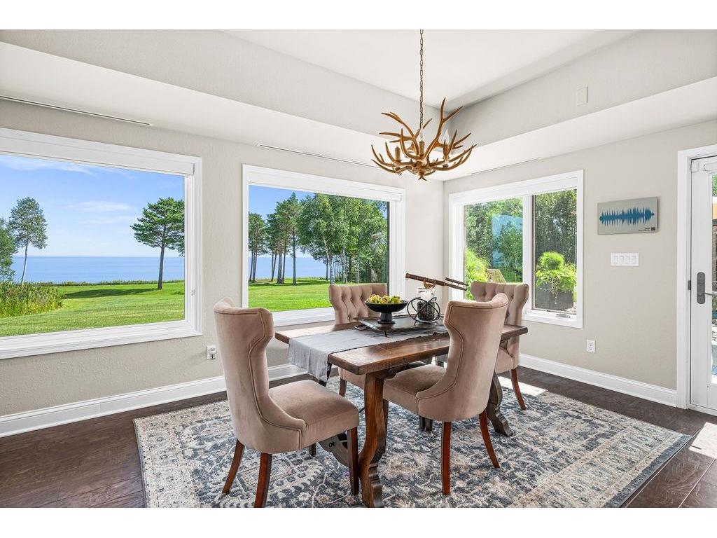 8353 Congdon Blvd Duluth MN 55804 - Lake Superior 6123487 image13