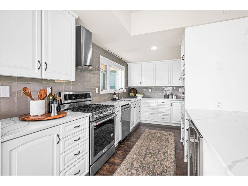 8353 Congdon Blvd Duluth MN 55804 - Lake Superior 6123487 image16