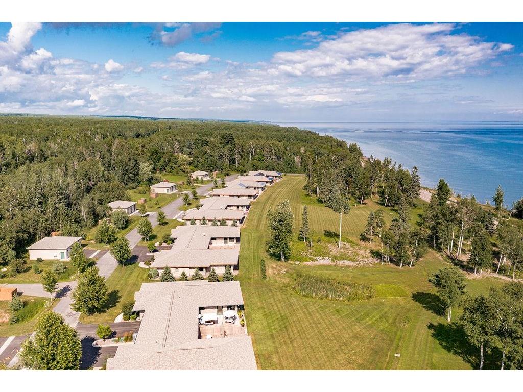 8353 Congdon Blvd Duluth MN 55804 - Lake Superior 6123487 image45