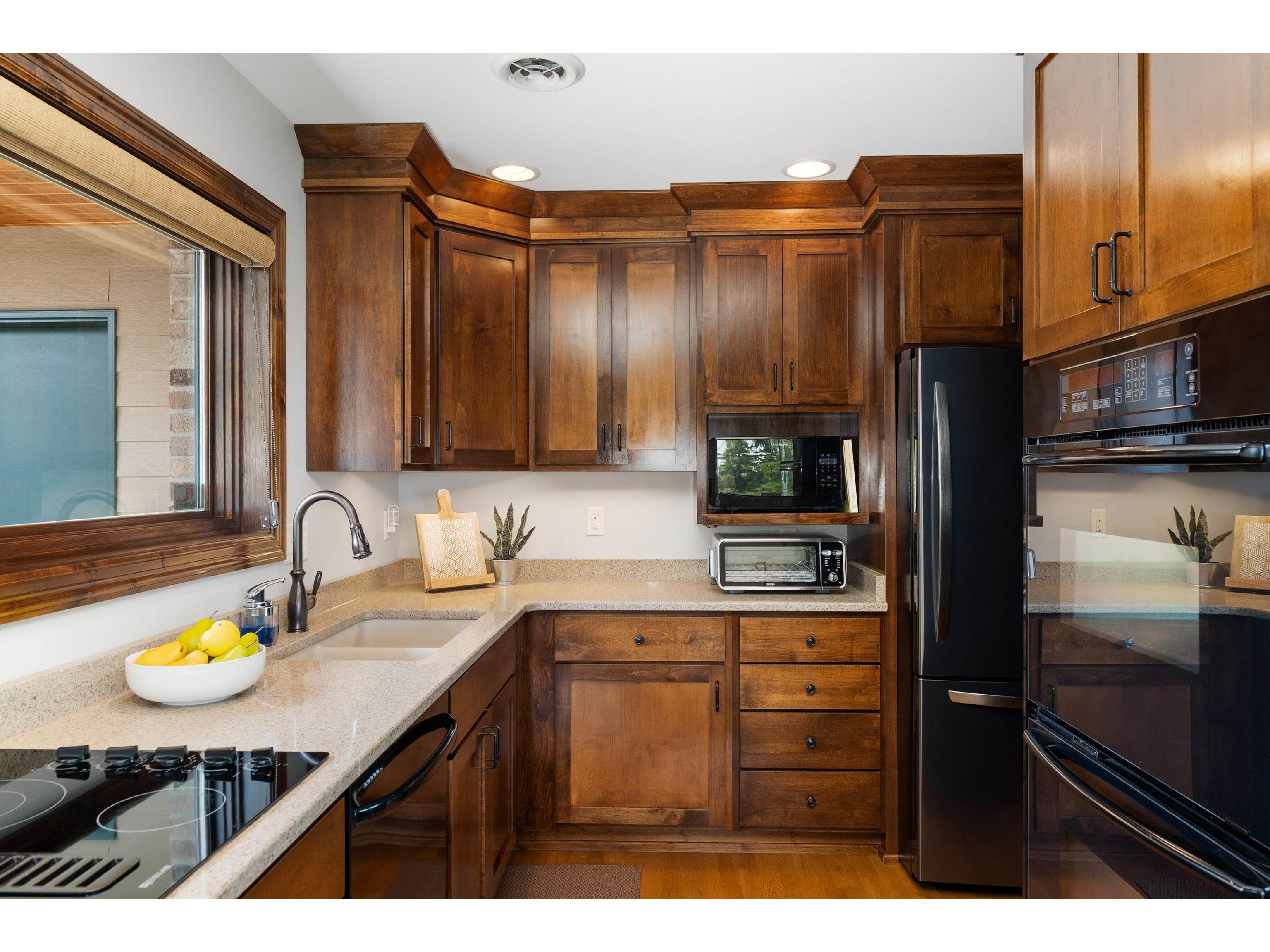 8357 Congdon Blvd Duluth MN 55804 - Lake Superior 6119878 image24