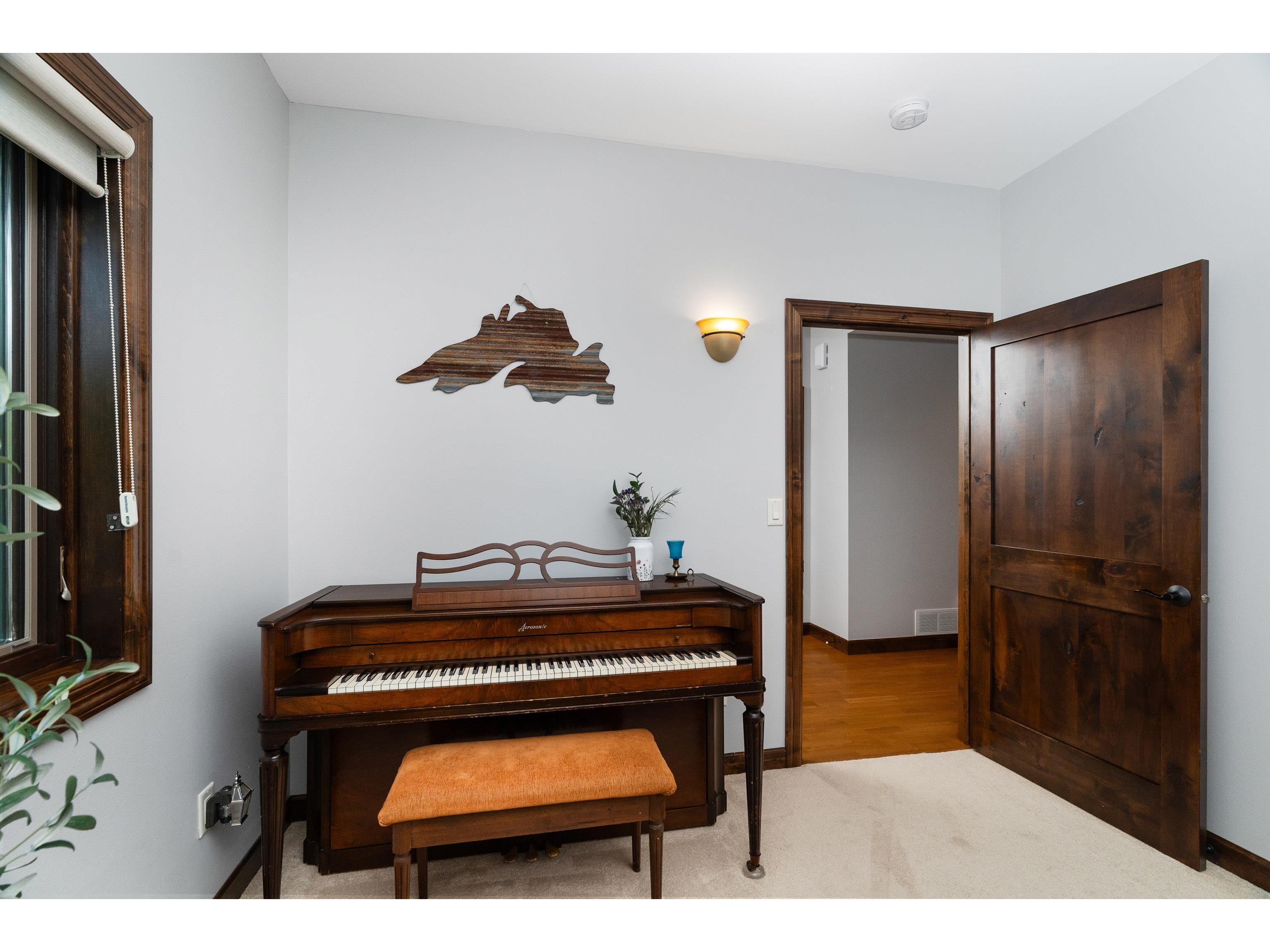 8357 Congdon Blvd Duluth MN 55804 - Lake Superior 6119878 image39