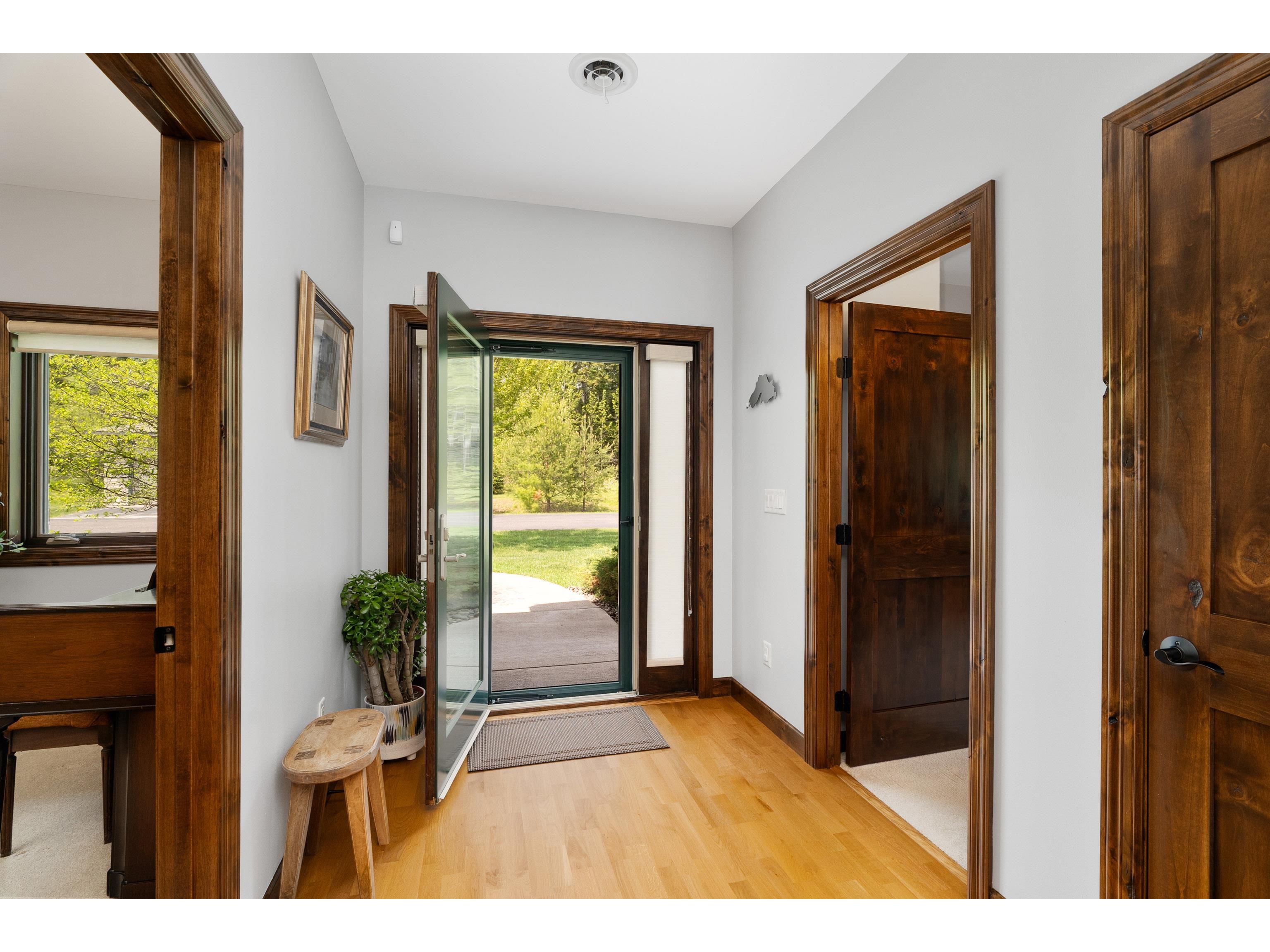 8357 Congdon Blvd Duluth MN 55804 - Lake Superior 6119878 image4