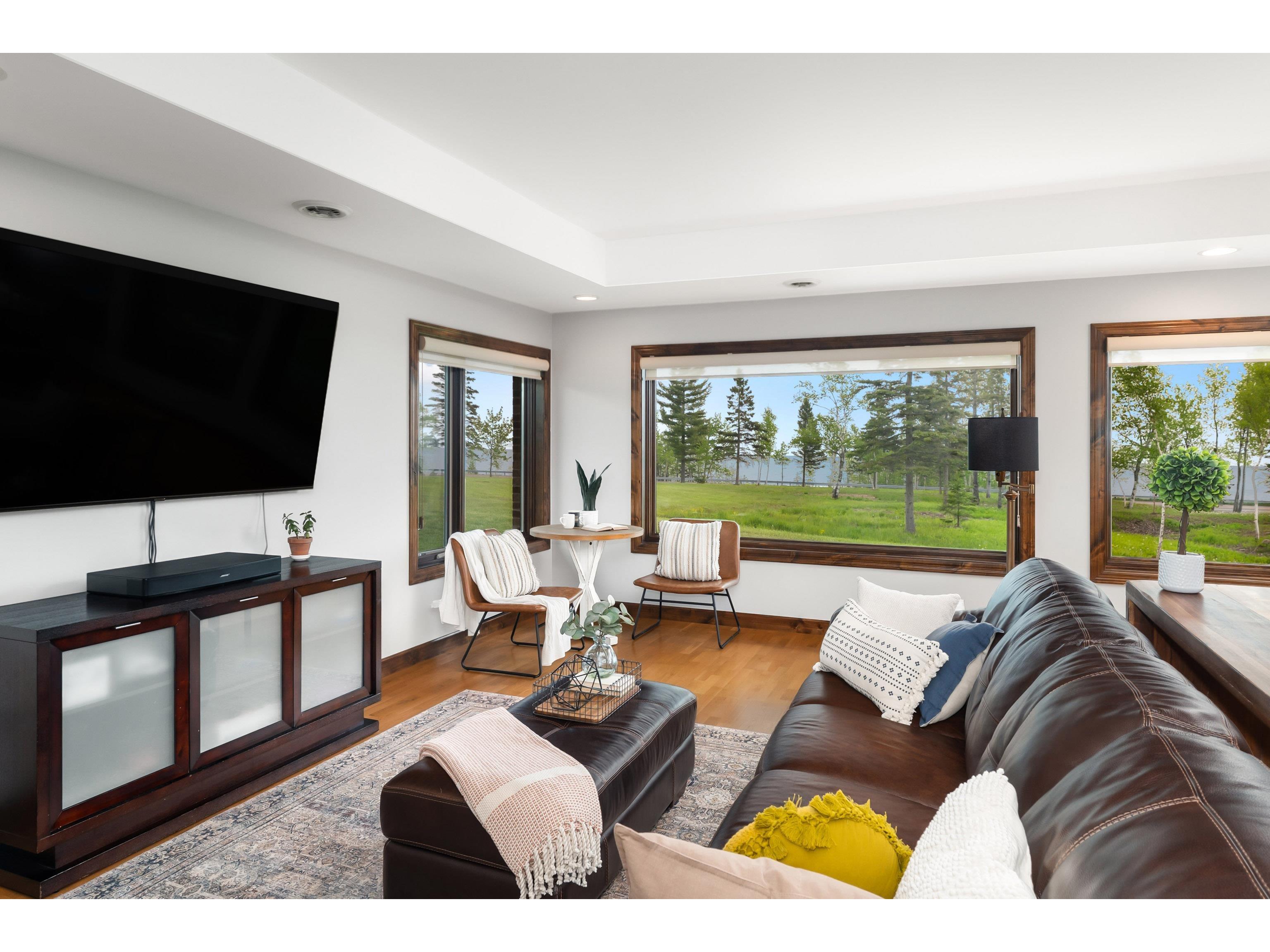 8357 Congdon Blvd Duluth MN 55804 - Lake Superior 6119878 image6