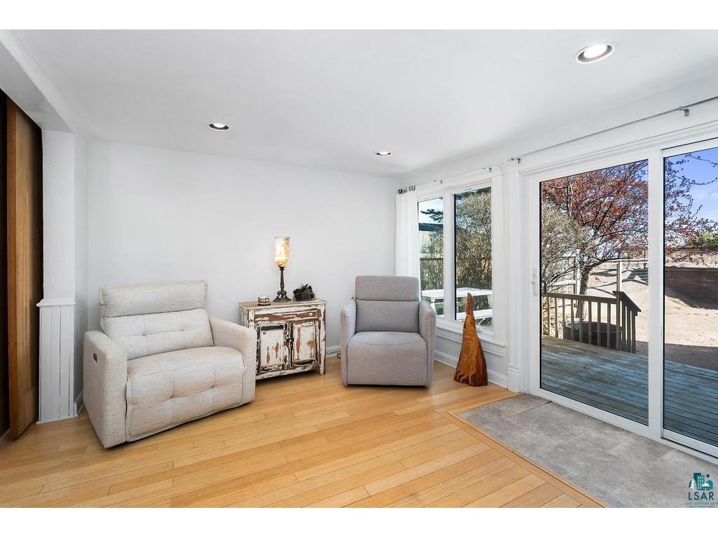 840 Lake Ave S Duluth MN 55802 - Lake Superior 6125143 image22