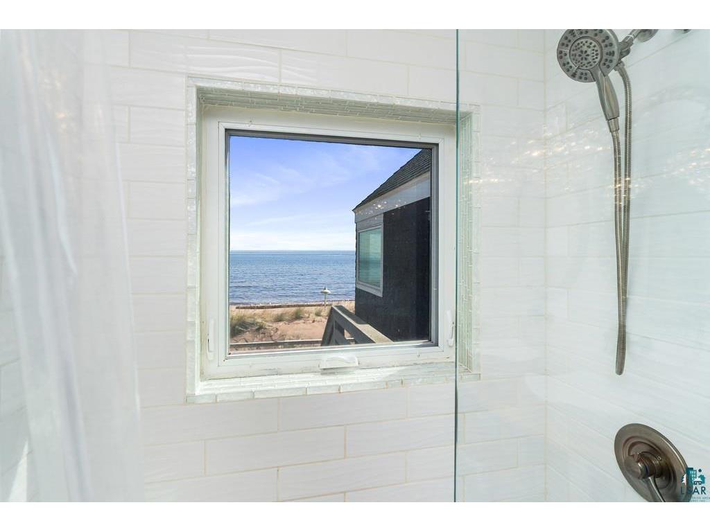 840 Lake Ave S Duluth MN 55802 - Lake Superior 6125143 image51