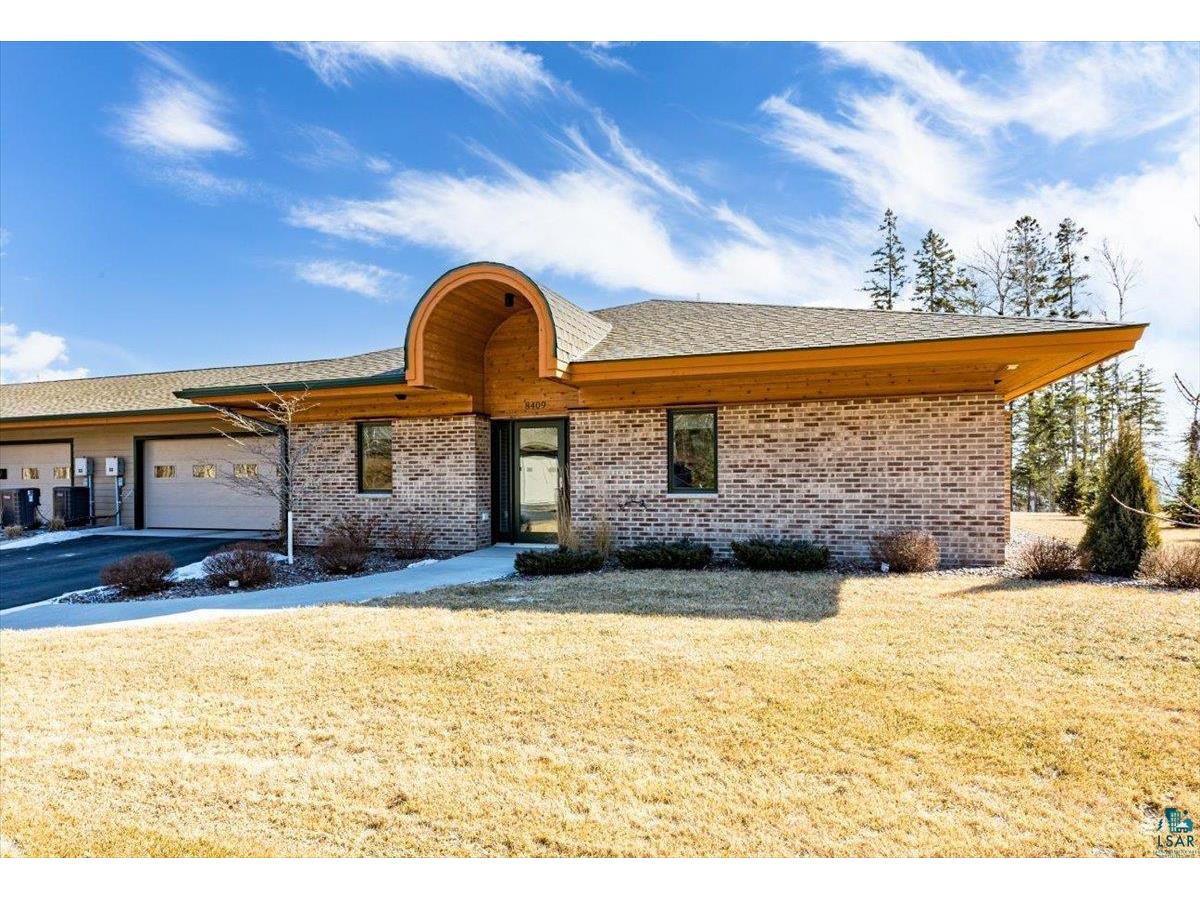 8409 Congdon Blvd Duluth MN 55804 - Lake Superior 6112467 image1