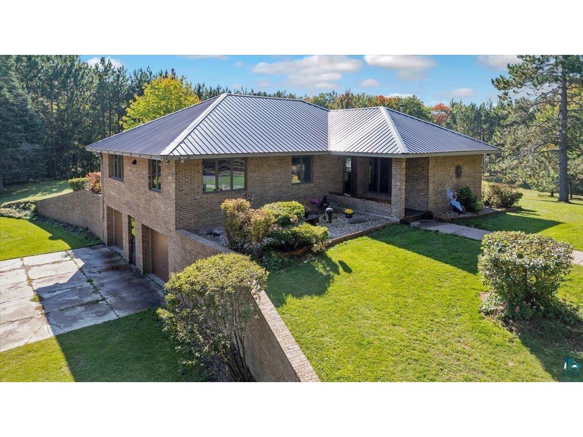 8444 S Oakdale Rd Lake Nebagamon WI 54849 6110711 image1