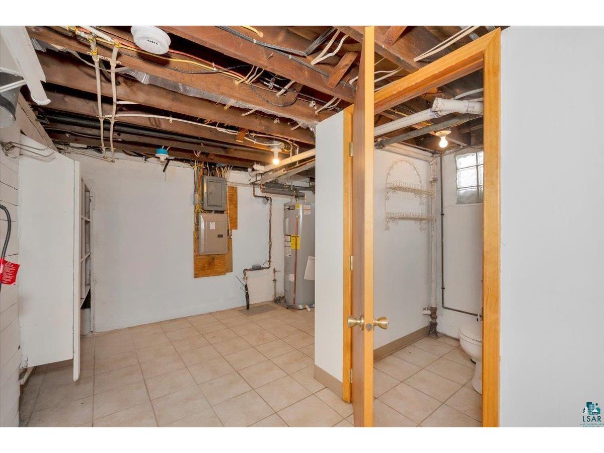 845 Grandview Ave Duluth MN 55812 6123772 image29