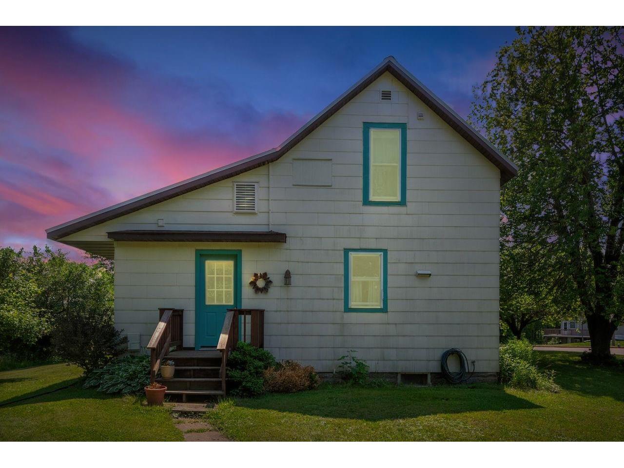 845 W Bigelow St Washburn WI 54891 6120772 image1