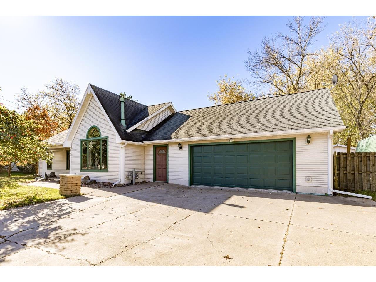 847 Spring Lake Rd Cloquet MN 55720 6122469 image1