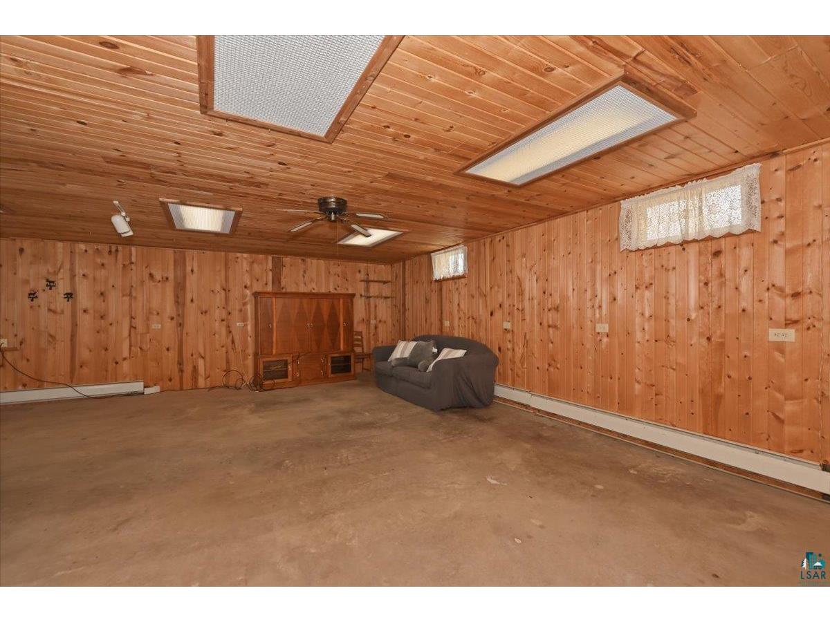 8515 S County Rd P Lake Nebagamon WI 54849 - Minnesuing 6125008 image14