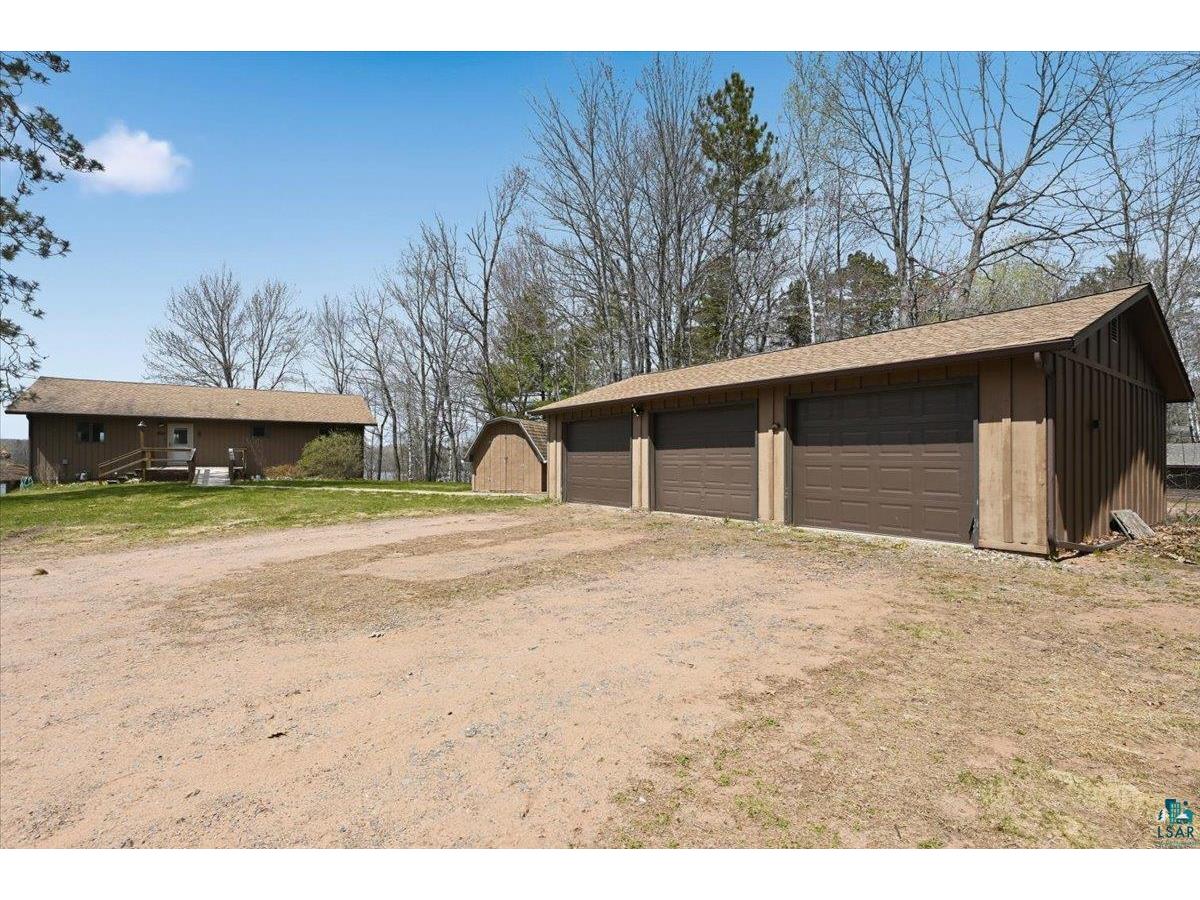 8515 S County Rd P Lake Nebagamon WI 54849 - Minnesuing 6125008 image34