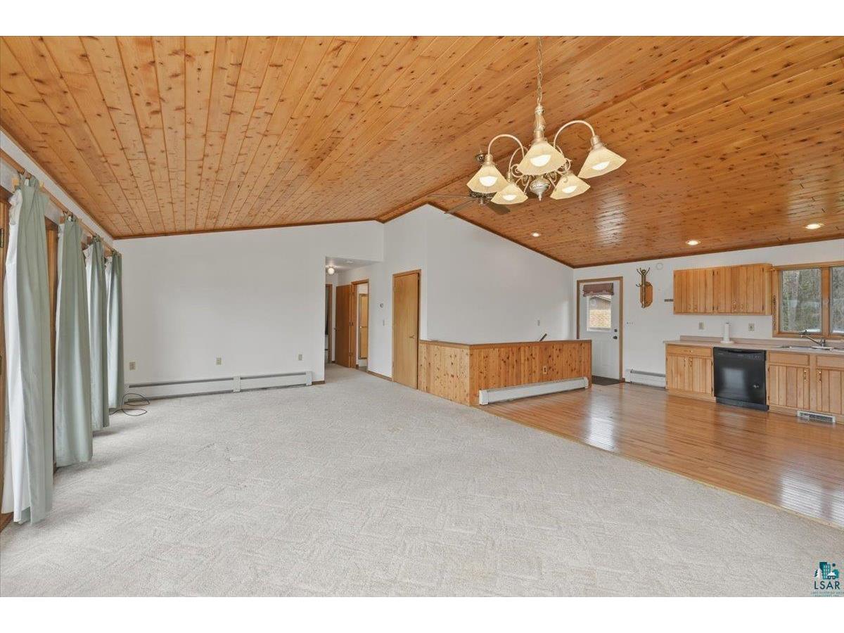 8515 S County Rd P Lake Nebagamon WI 54849 - Minnesuing 6125008 image5