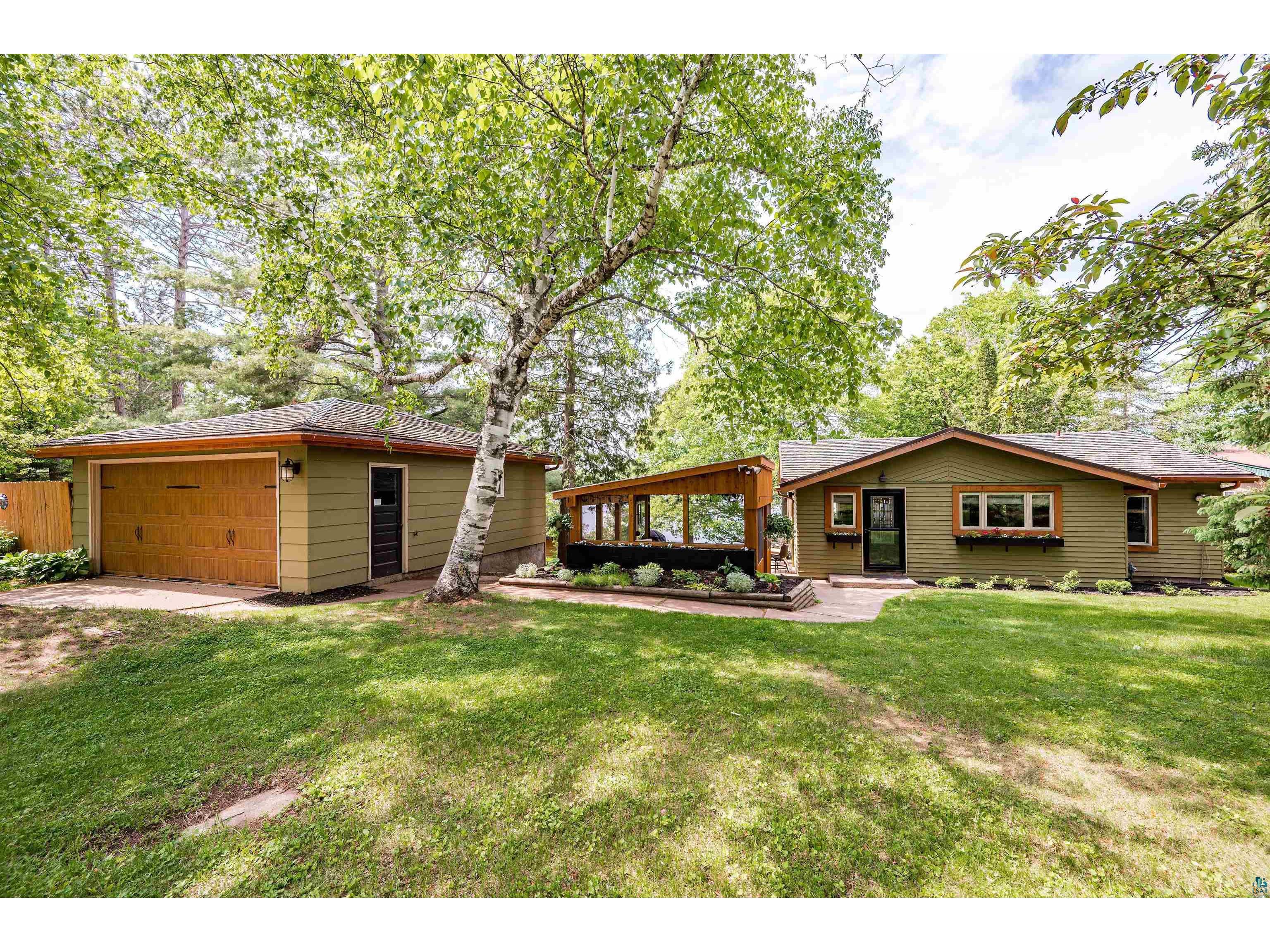 8585 S County Rd P Lake Nebagamon WI 54849 - Minnesuing 6109301 image1