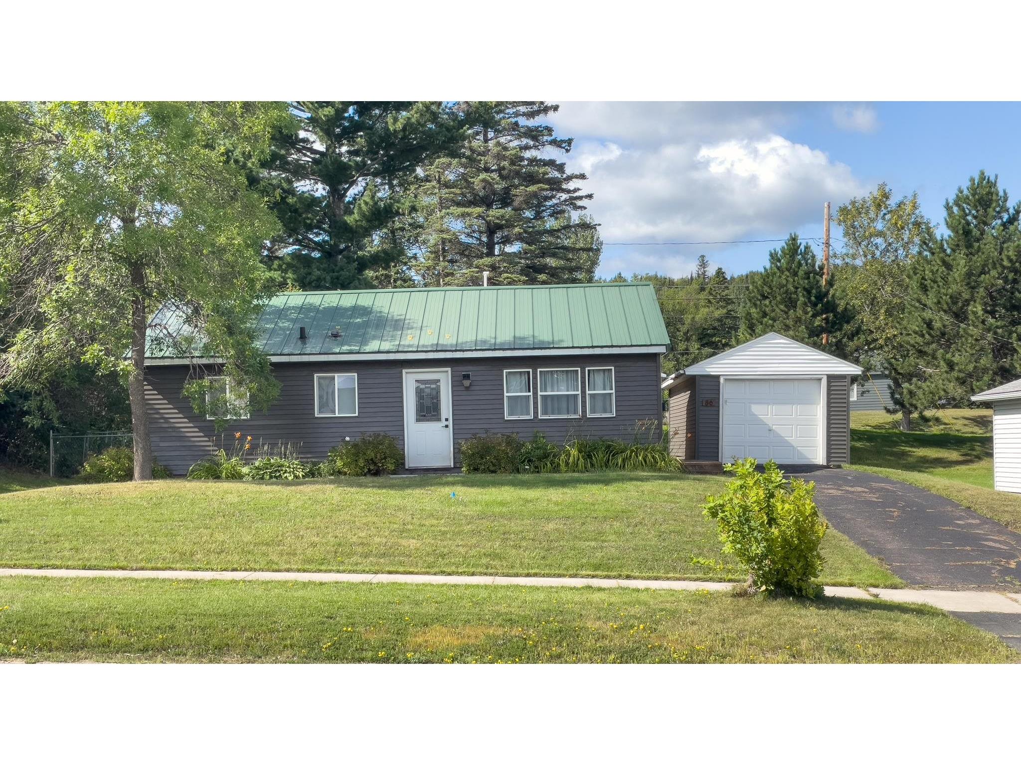 86 Banks Blvd Silver Bay MN 55614 6121782 image1