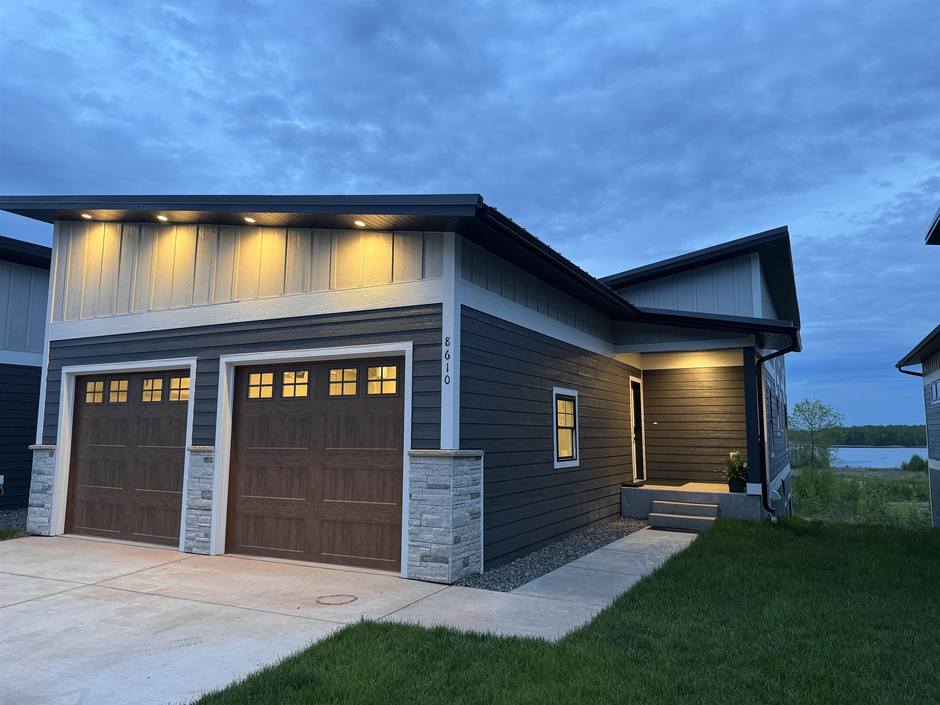 8620 Maynard Pl Duluth MN 55807 6123674 image1