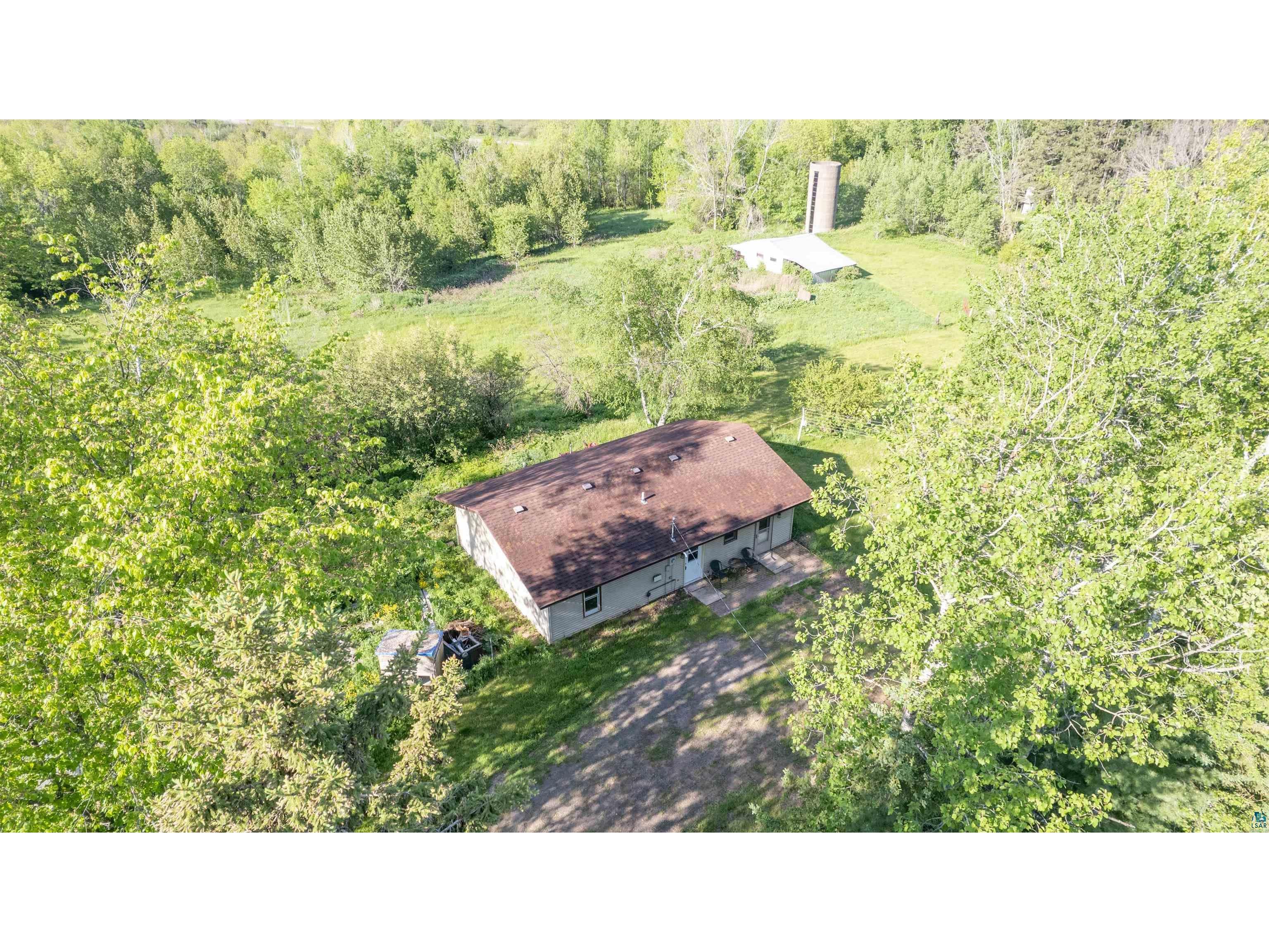 8666 E School House Rd Bennett WI 54873 6105984 image1