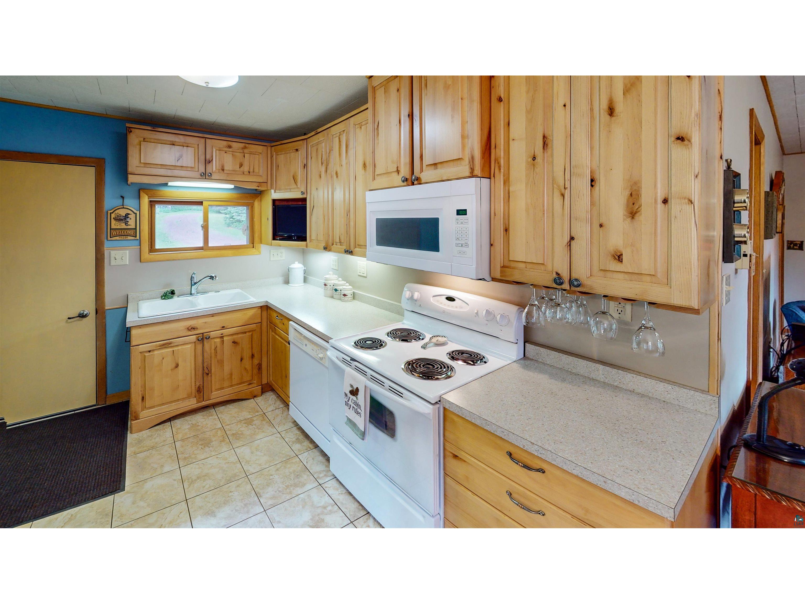 871 Gunflint Tr Grand Marais MN 55604 6126198 image7
