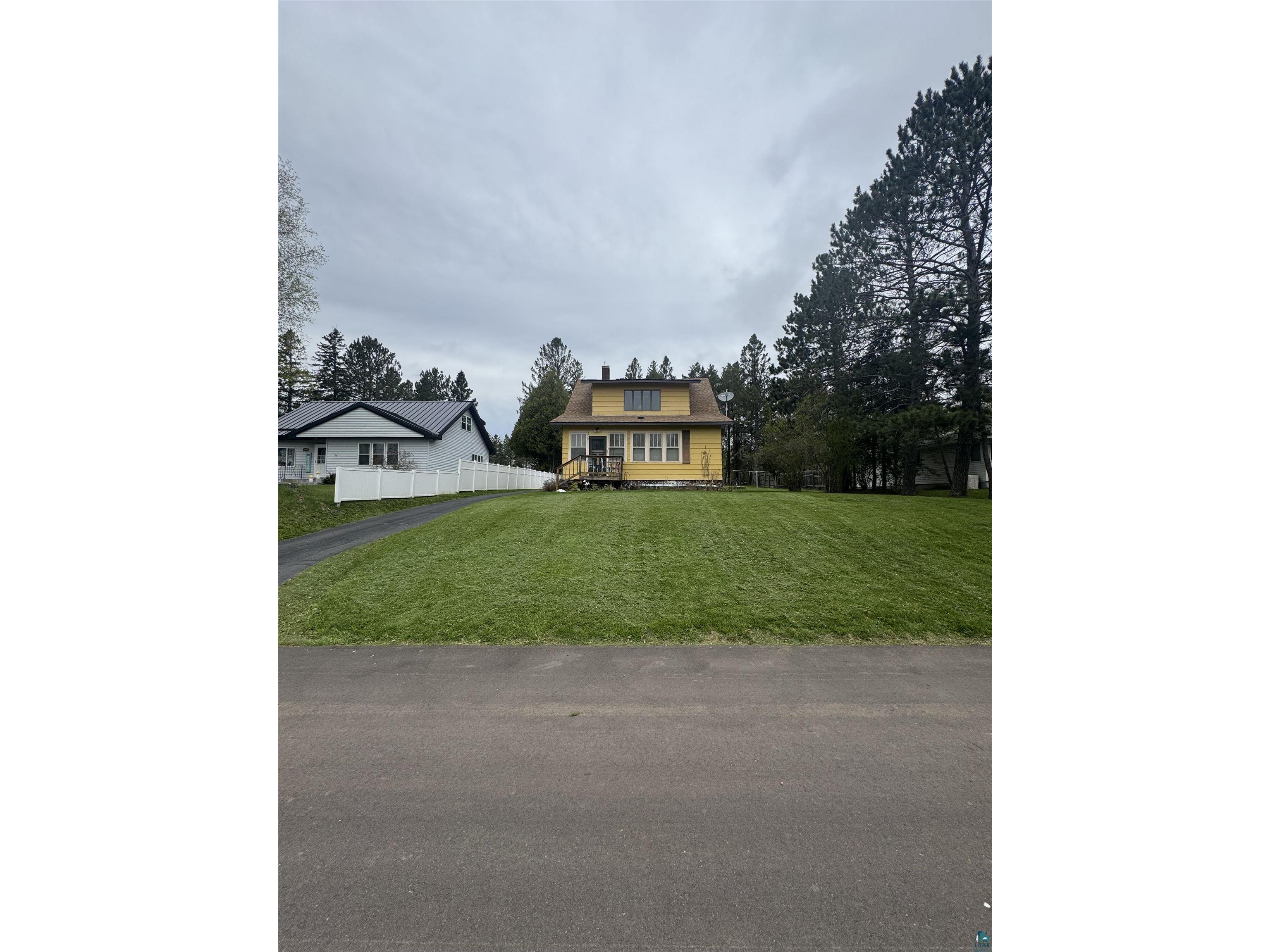 8719 Lawn St Duluth MN 55810 6119742 image1