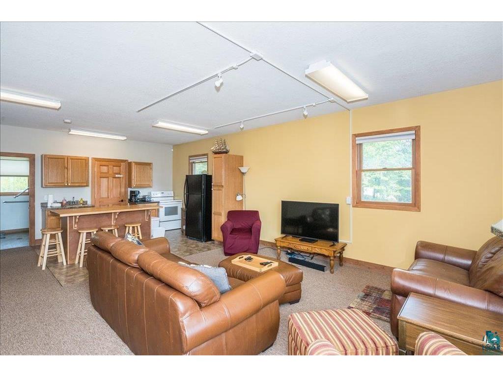 8721 Skyline Pkwy, Proctor, MN, 55810 MLS 6113276 Edina Realty