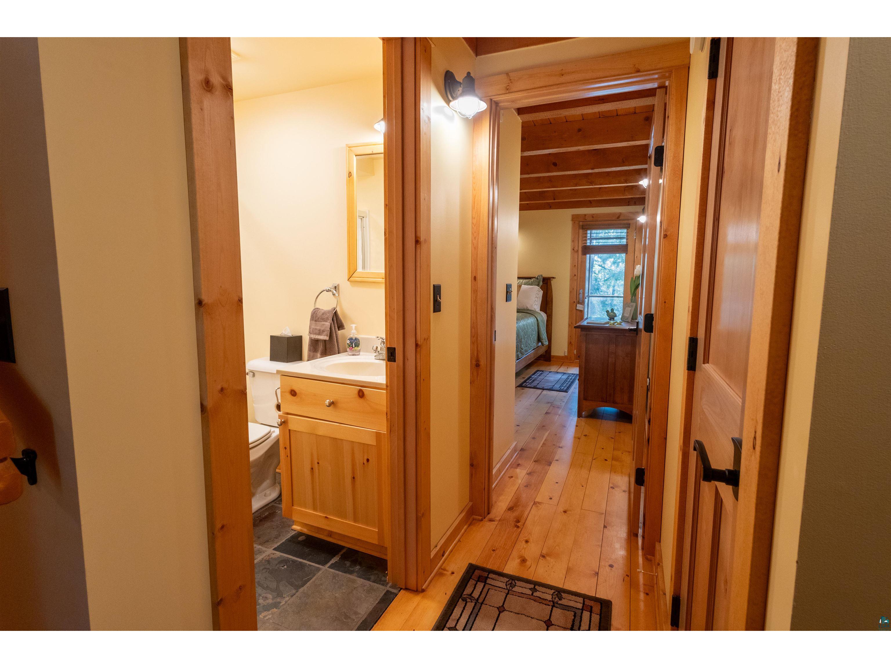 87570 Tucker Rd Bayfield WI 54814 - Lake Superior 6125715 image11