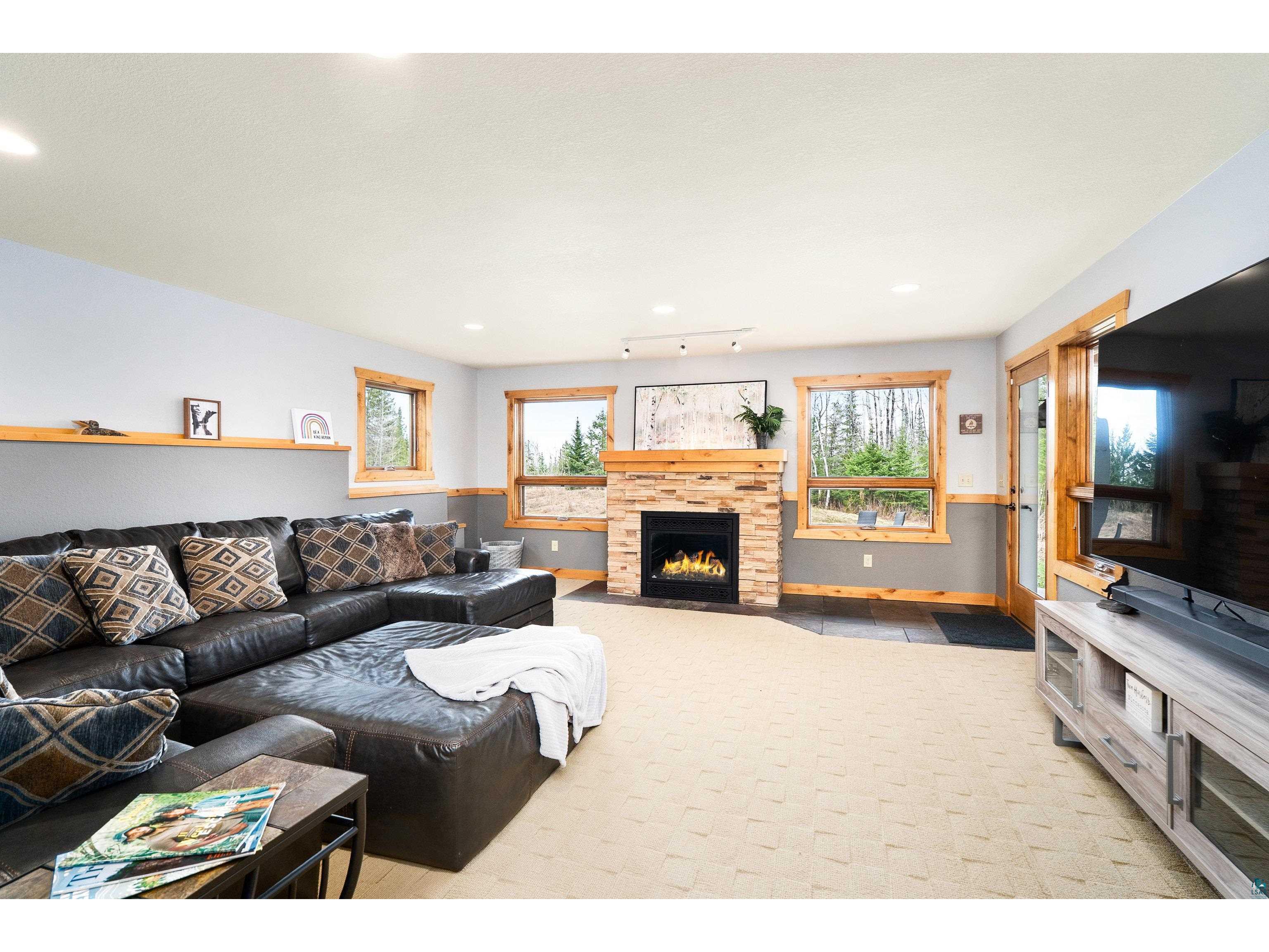 878 Old North Shore Rd Two Harbors MN 55616 6125205 image38