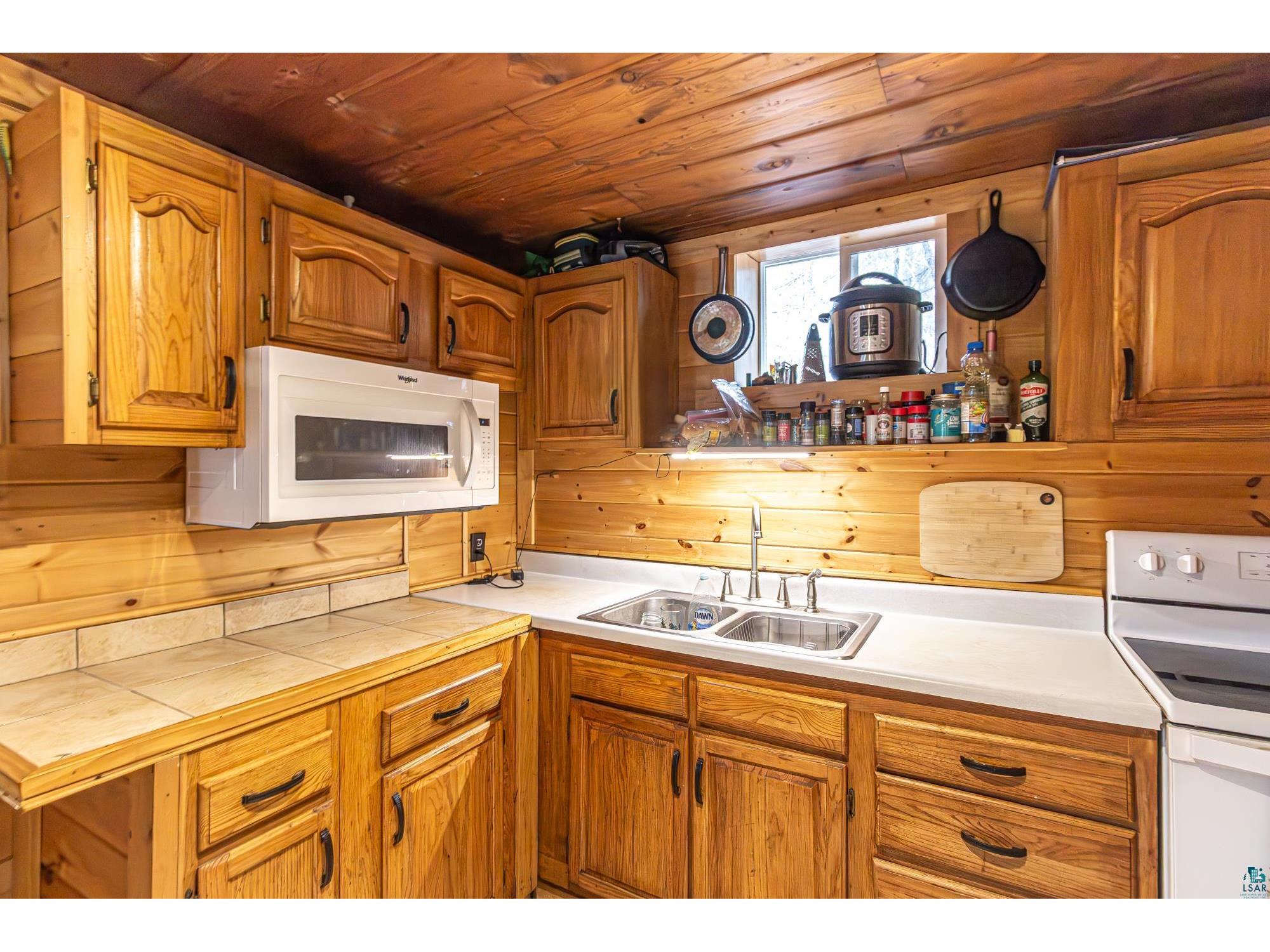 8817 Beatty Rd Cook MN 55723 6125856 image11