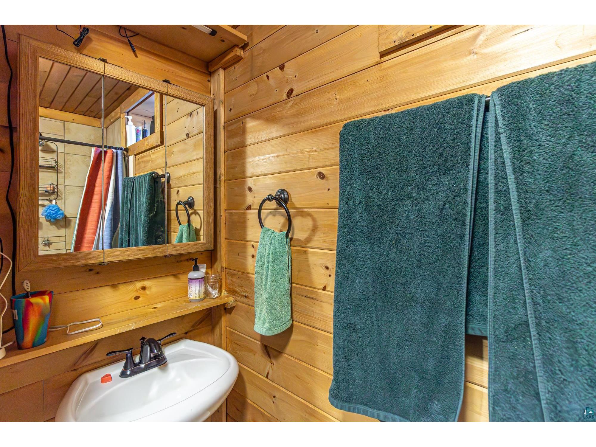 8817 Beatty Rd Cook MN 55723 6125856 image25